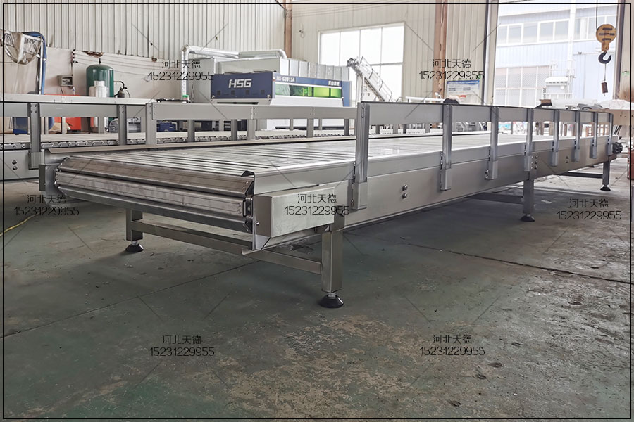 鏈板式金屬傳動(dòng)機(jī)